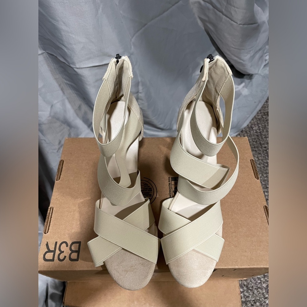NWOT SHEIN Cream Strappy Heels - Picture 5 of 7